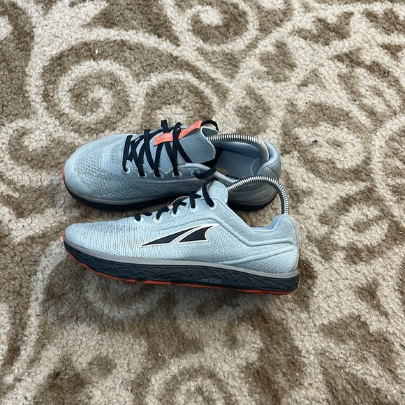 Altra Light Blue and Navy Escalante Shoes - Picture 2 of 5